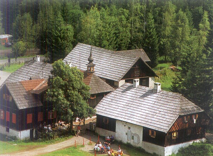 Antýgl - šumavská osada v údolí Vydry