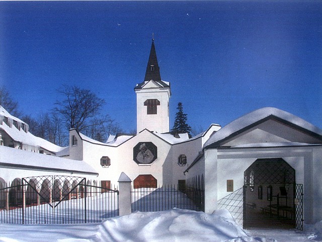 Poutní kostel Panny Marie Pomocné 