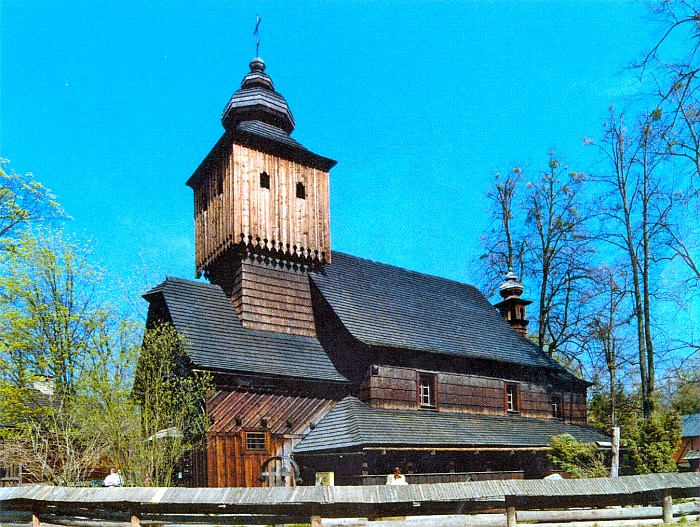 Rožnov pod Radhoštěm - kostelík ve skanzenu