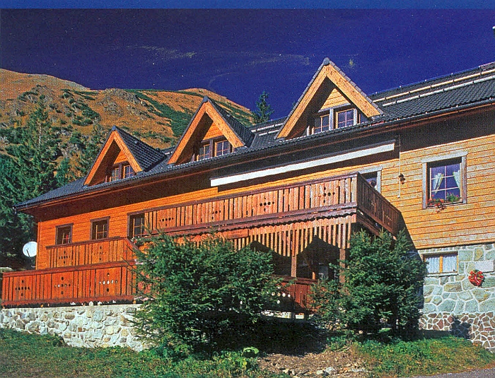 žiarska chata v Západných Tatrách