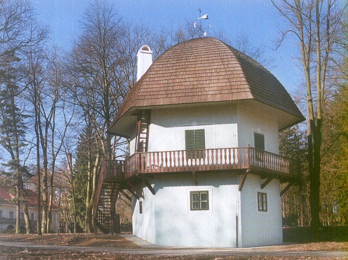 Lukavec - památník Antonína Sovy