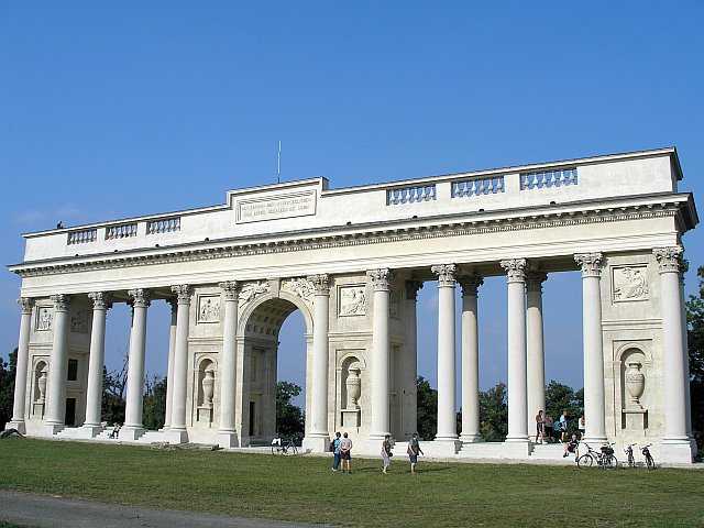 Kolonáda na Reistně