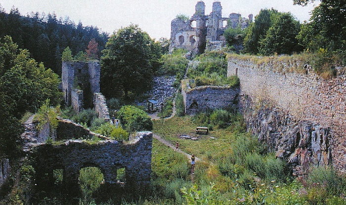 zřícenina Dívčí Kámen