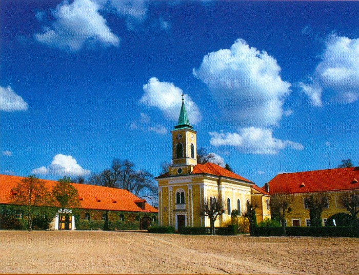 Kladruby nad Labem - hřebčín