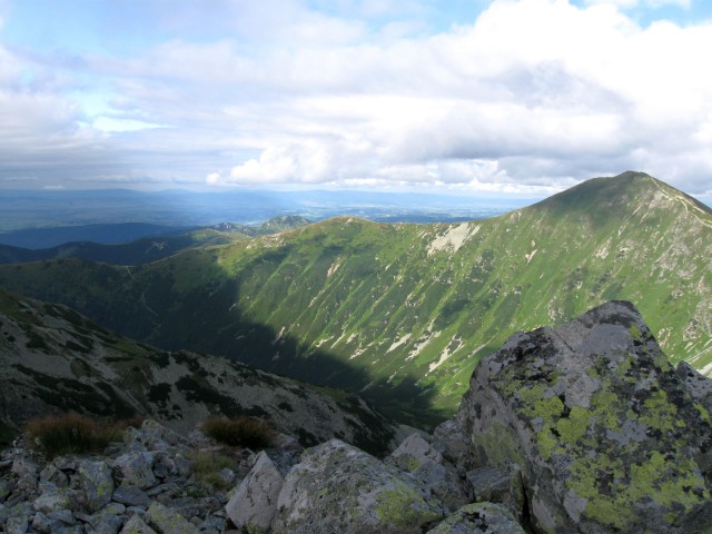 údolí z Ostrého Roháče